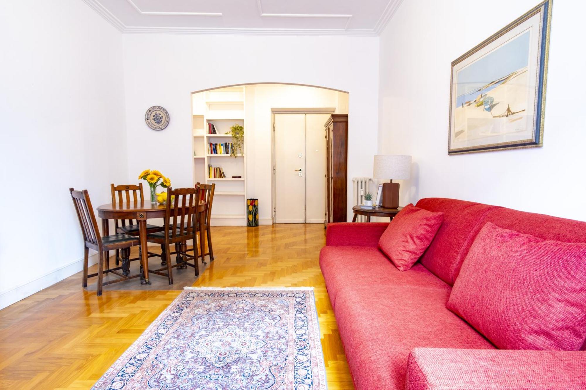 Apartment Elegantis Solinda